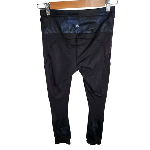 Lululemon Fresh Mesh Run Crop Legging‎ Womens Size 4 Wind Chill Deep Navy Black - Picture 4 of 6